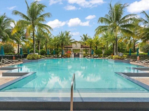 15274 SW 173rd Ln, Miami FL 33187