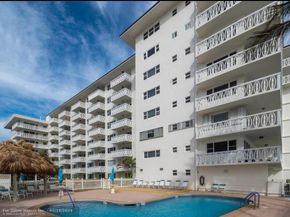 1169 Hillsboro Mile 119, Hillsboro Beach FL 33062