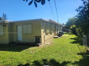 751 NW 96th St, Miami FL 33150