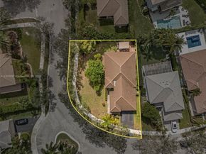 1561 Banyan Way, Weston FL 33327