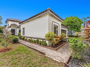 1561 Banyan Way, Weston FL 33327