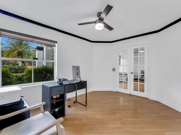1561 Banyan Way, Weston FL 33327