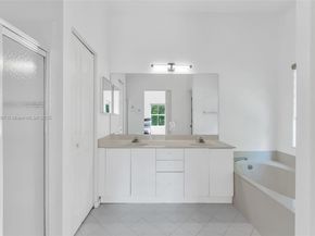 1561 Banyan Way, Weston FL 33327