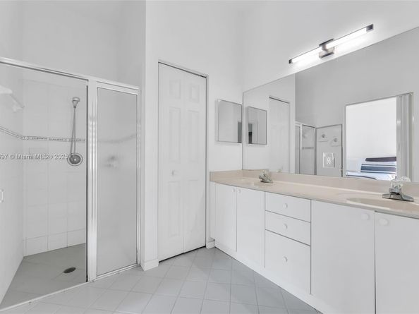 1561 Banyan Way, Weston FL 33327