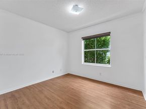 1561 Banyan Way, Weston FL 33327
