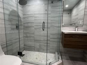 2333 Brickell Ave 2310, Miami FL 33129