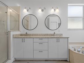 3911 NE 13th Dr, Homestead FL 33033