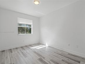 3911 NE 13th Dr, Homestead FL 33033