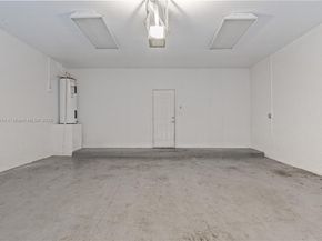 3911 NE 13th Dr, Homestead FL 33033