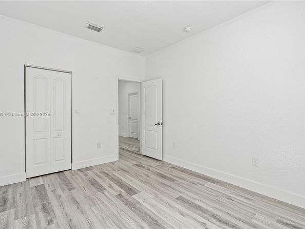 3911 NE 13th Dr, Homestead FL 33033