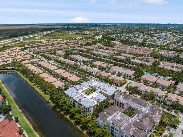 3055 NW 126th Ave 303, Sunrise FL 33323