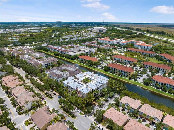 3055 NW 126th Ave 303, Sunrise FL 33323