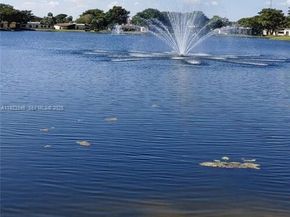 351 Cambridge Rd 107, Hollywood FL 33024