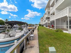 455 Paradise Isle Blvd 402, Hallandale Beach FL 33009