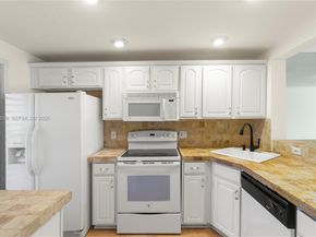 455 Paradise Isle Blvd 402, Hallandale Beach FL 33009