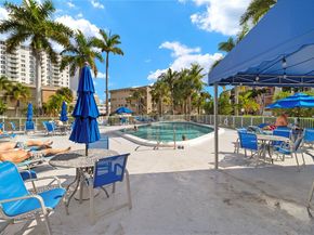 455 Paradise Isle Blvd 402, Hallandale Beach FL 33009