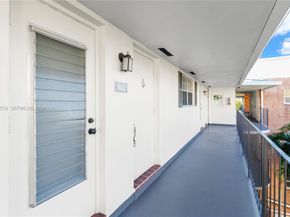 455 Paradise Isle Blvd 402, Hallandale Beach FL 33009