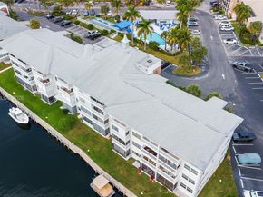 455 Paradise Isle Blvd 402, Hallandale Beach FL 33009