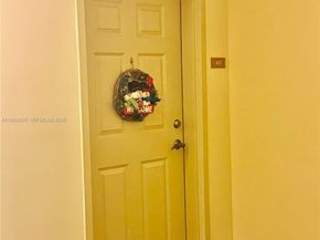 8395 SW 73rd Ave 417, Miami FL 33143