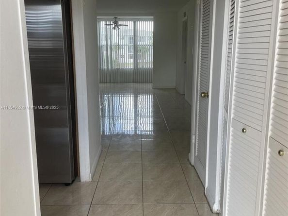8285 Sunrise Lakes Blvd 202, Sunrise FL 33322