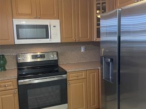 8285 Sunrise Lakes Blvd 202, Sunrise FL 33322