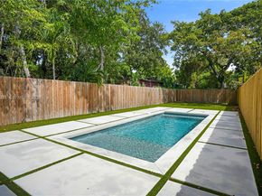 223 NW 51st St, Miami FL 33127