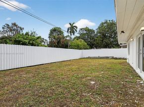 14055 NW 5th Pl, North Miami FL 33168