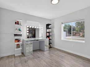 14055 NW 5th Pl, North Miami FL 33168