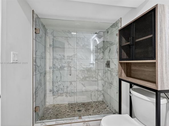 14055 NW 5th Pl, North Miami FL 33168