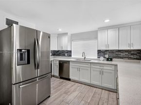 14055 NW 5th Pl, North Miami FL 33168