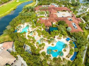 8162 Canopy Ter, Parkland FL 33076