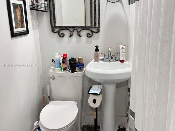 Undisclosed Address #A11846817, Miami FL 33157