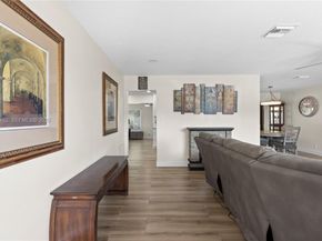 6945 NW 17th St, Margate FL 33063