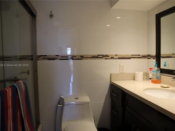 4705 NW 7th St 4047, Miami FL 33126