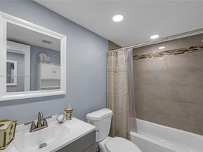 400 SE 10th St 308, Deerfield Beach FL 33441
