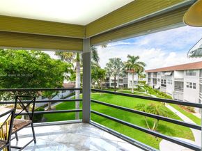 400 SE 10th St 308, Deerfield Beach FL 33441