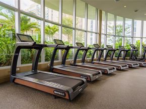 700 NE 24 1703, Miami FL 33137