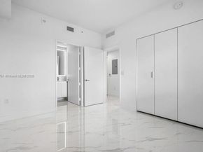 700 NE 24 1703, Miami FL 33137