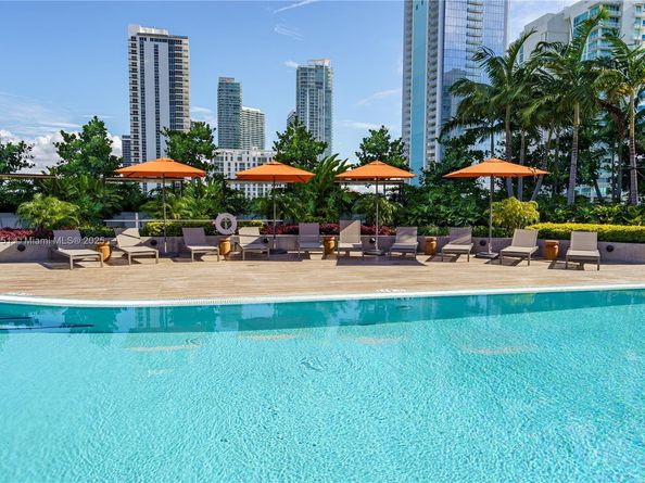 700 NE 24 1703, Miami FL 33137