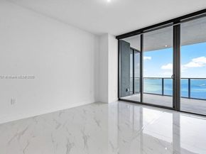 700 NE 24 1703, Miami FL 33137