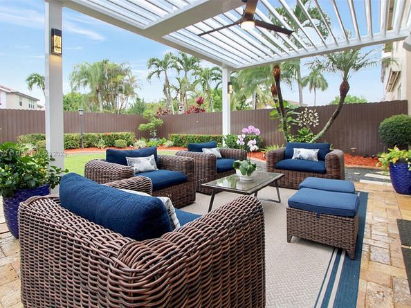 3160 SW 176th Way, Miramar FL 33029