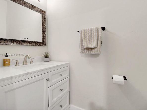 3160 SW 176th Way, Miramar FL 33029