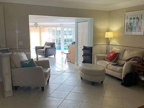 450 SE 6th Ter, Pompano Beach FL 33060