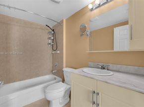 275 NE 18th St 808, Miami FL 33132