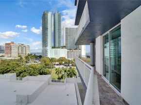 275 NE 18th St 808, Miami FL 33132