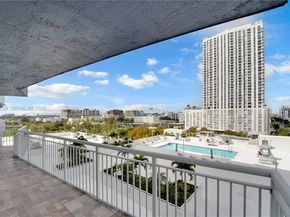 275 NE 18th St 808, Miami FL 33132