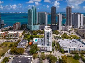 275 NE 18th St 808, Miami FL 33132