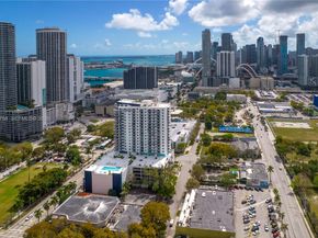 275 NE 18th St 808, Miami FL 33132