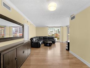 275 NE 18th St 808, Miami FL 33132