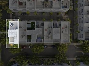 6671 NW 105th Pl 6671, Doral FL 33178